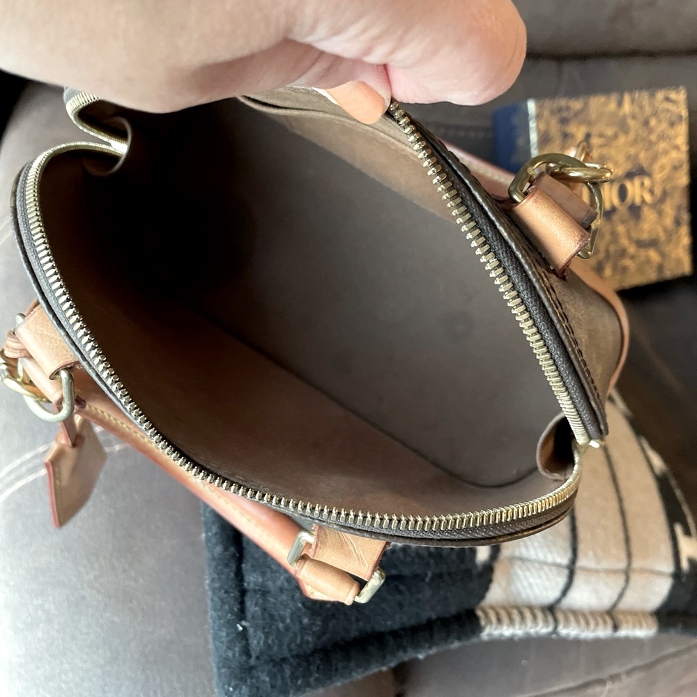 Louis Vuitton Alma Bb brown monogram top handle bag - Picture 13 of 16
